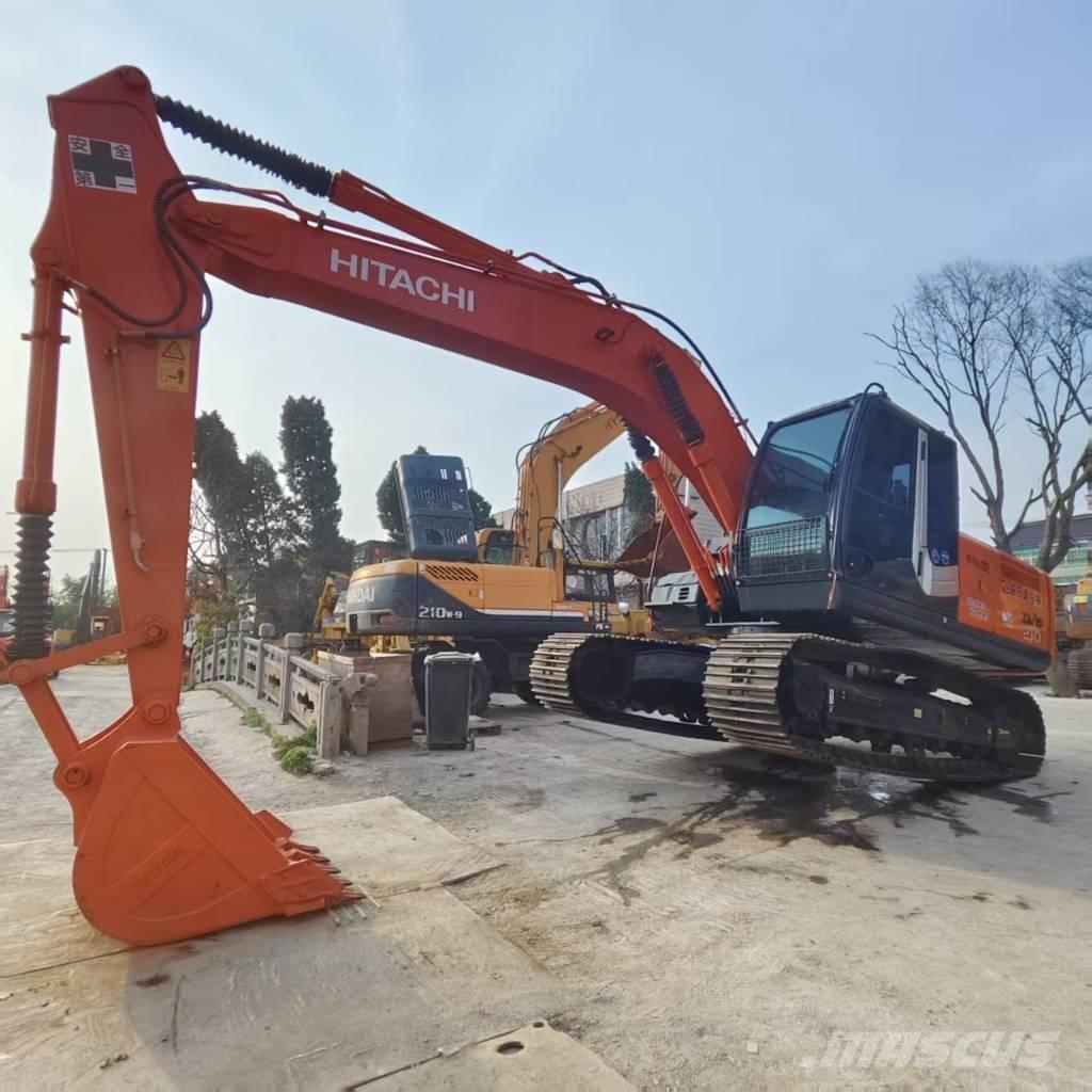 Hitachi ZX 210 Vikšriniai ekskavatoriai