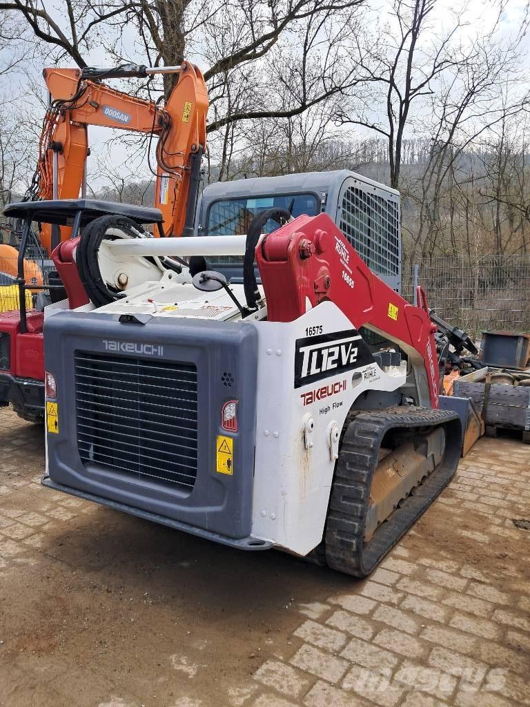 Takeuchi TL12 Krautuvai su šoniniu pasukimu