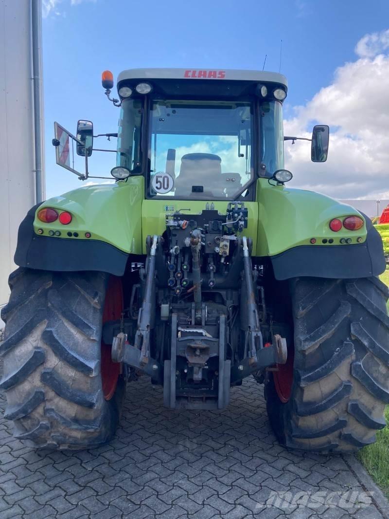 CLAAS AXION 840 Traktoriai
