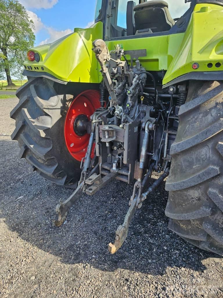 CLAAS ARION 630 CIS Traktoriai