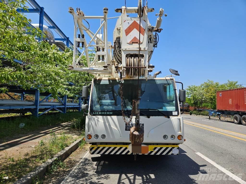 Liebherr LTM1055 Visureigiai kranai