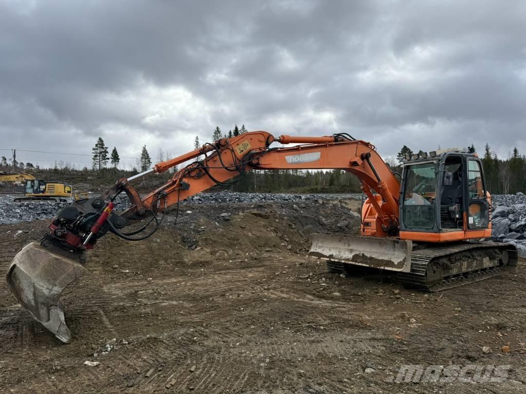 Doosan DX 140 LCR Vikšriniai ekskavatoriai