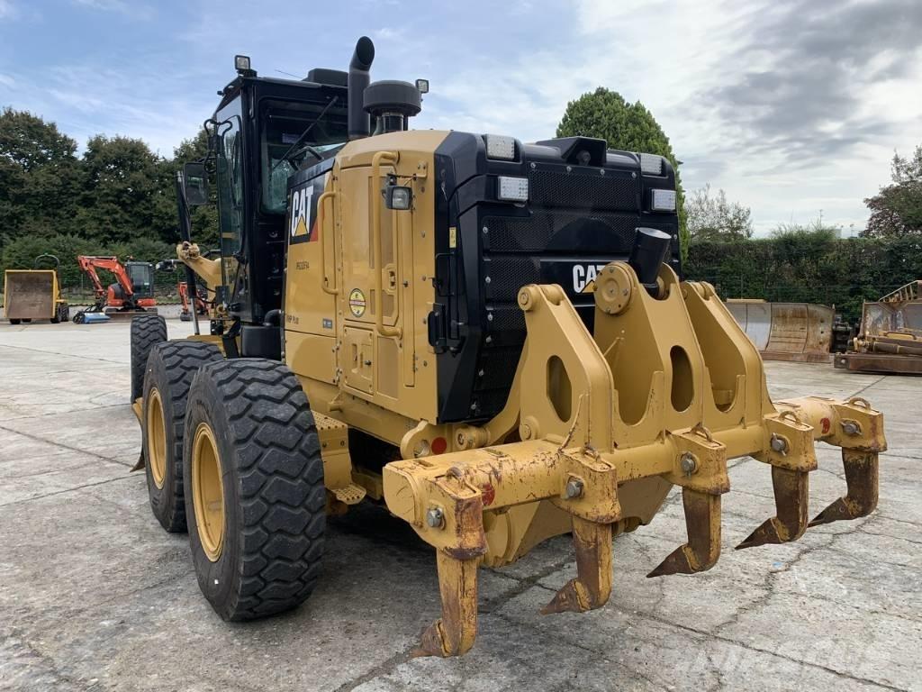 CAT 120 M 2 Greideriai