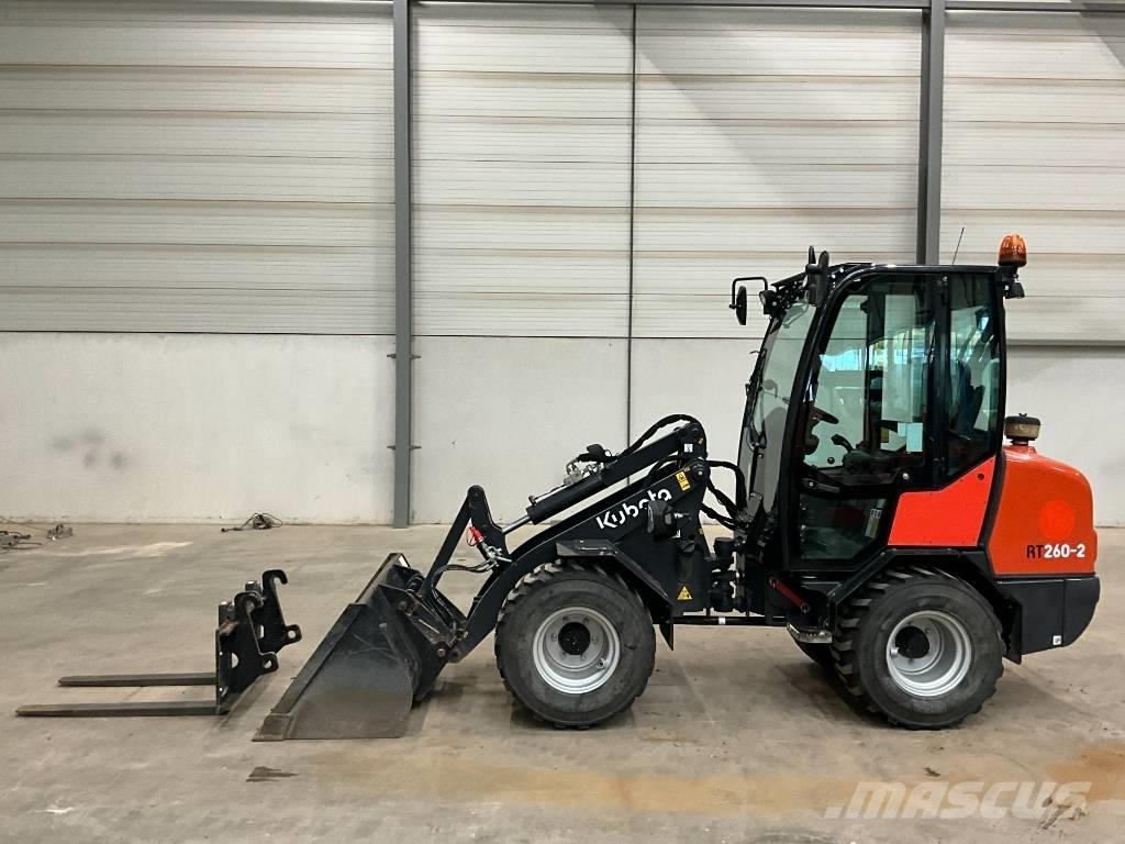 Kubota RT 260-2 Naudoti ratiniai krautuvai