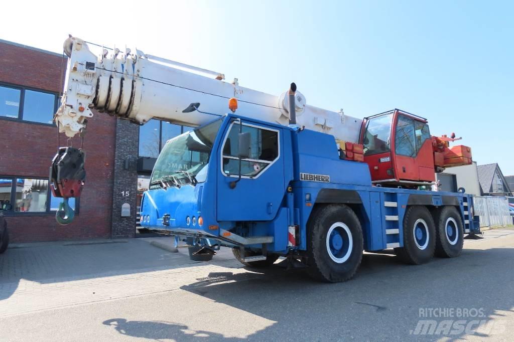 Liebherr LTM 1055-1 Visureigiai kranai