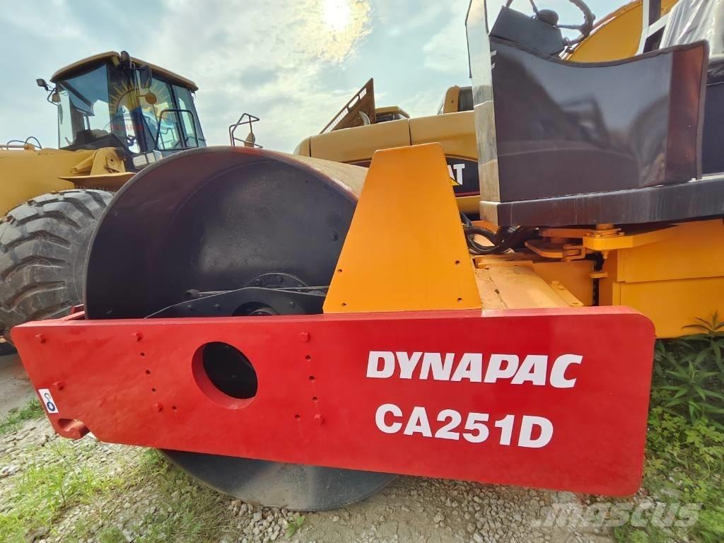 Dynapac CA 251 D Vieno būgno volai