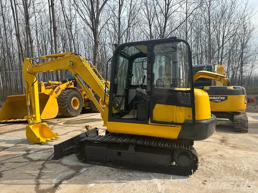 Komatsu PC56 Vikšriniai ekskavatoriai