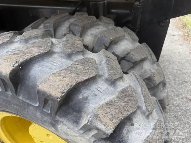 New Holland WE 170 C Ratiniai ekskavatoriai
