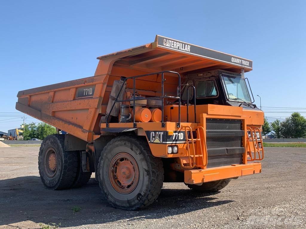 CAT 771 D Atliekų išvežimo technika