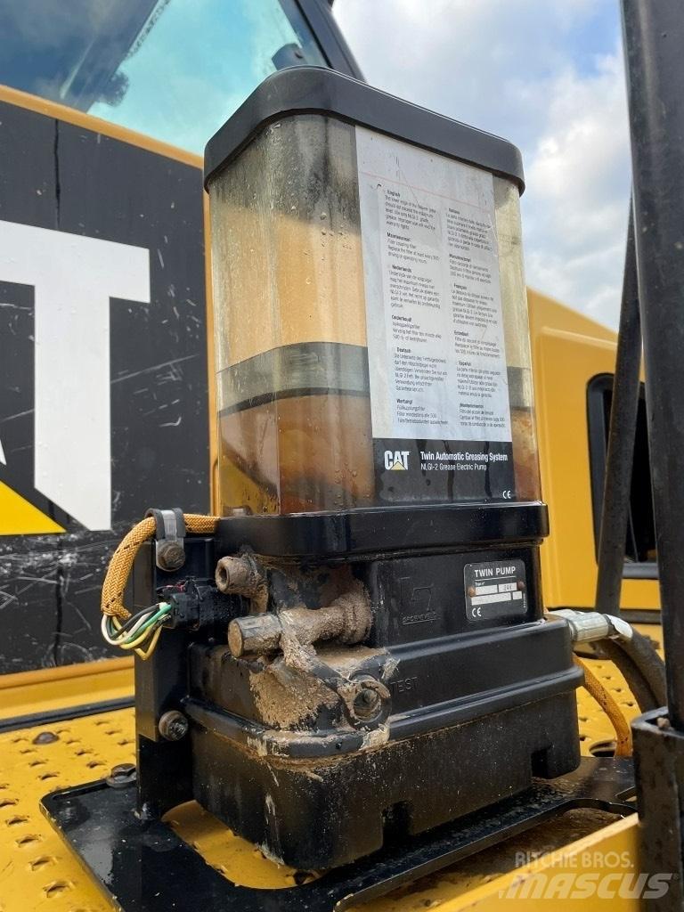 CAT 745 C Karjeriniai savivarčiai