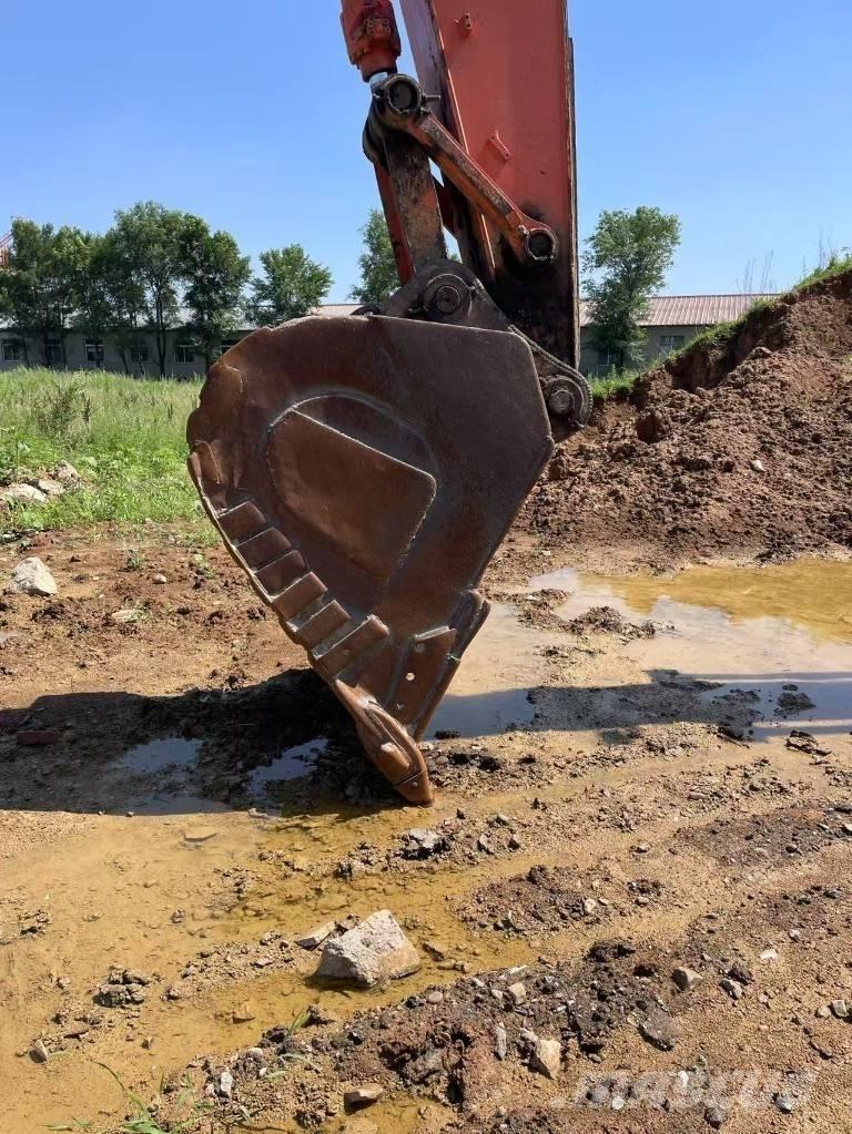 Hitachi ZX 360 Vikšriniai ekskavatoriai