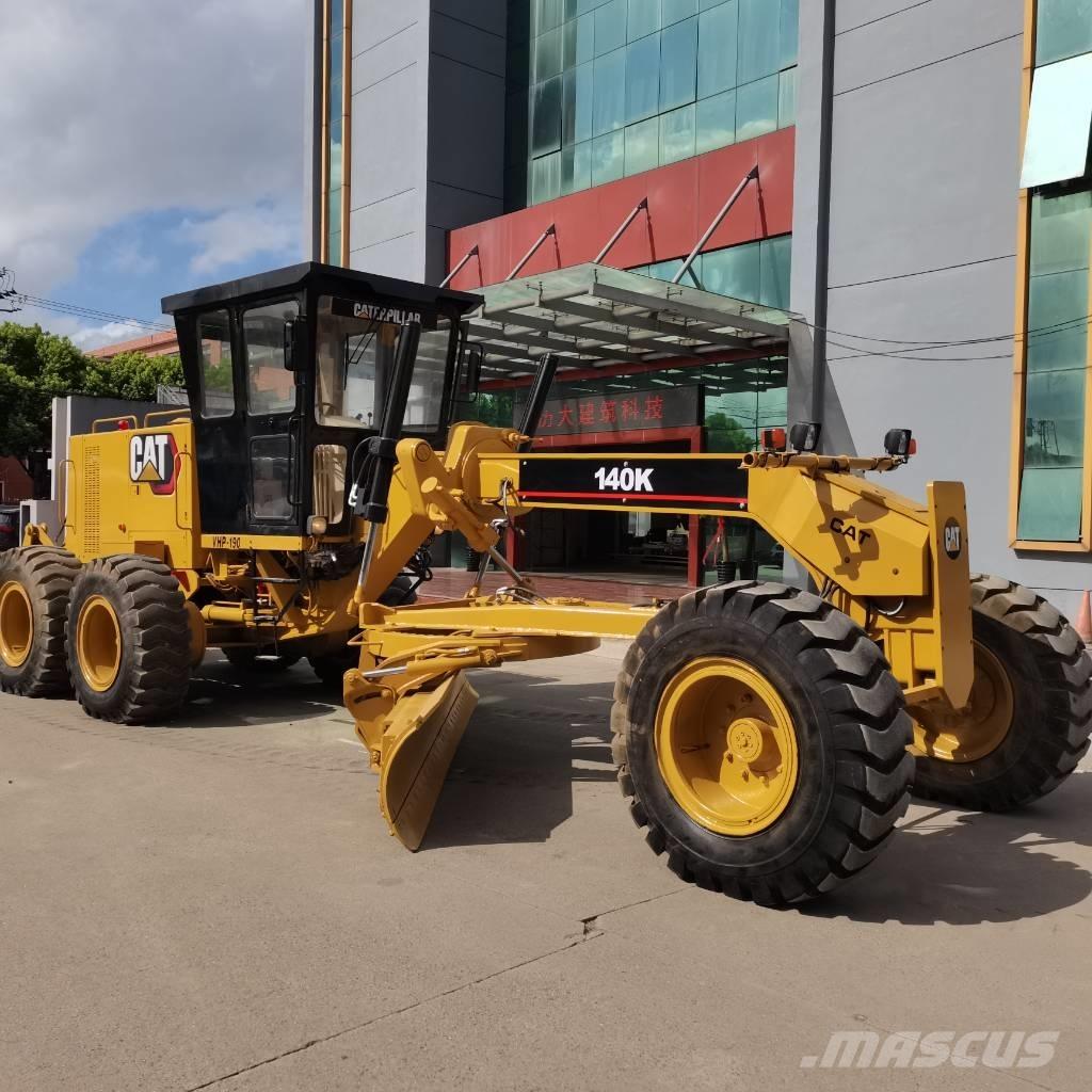 CAT 140k Greideriai