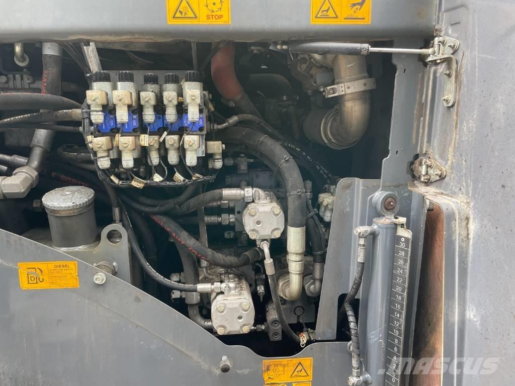 Vögele SUPER 800-3I Asfalto klotuvai