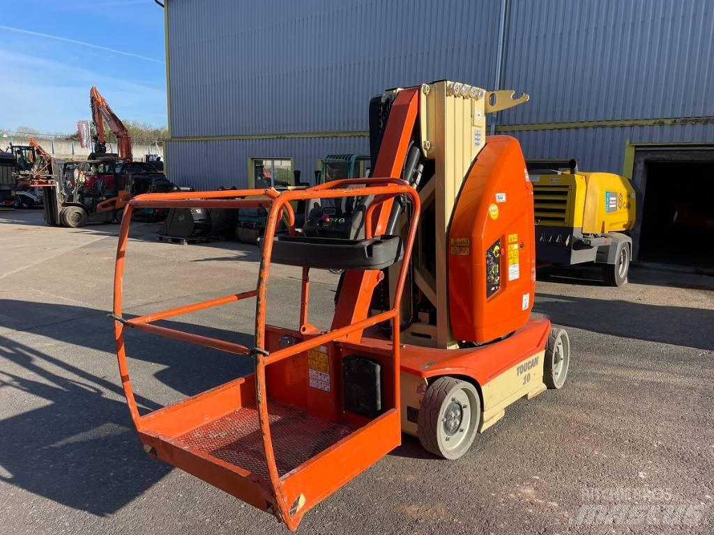 JLG Toucan 10 E Vertikalūs stiebiniai keltuvai