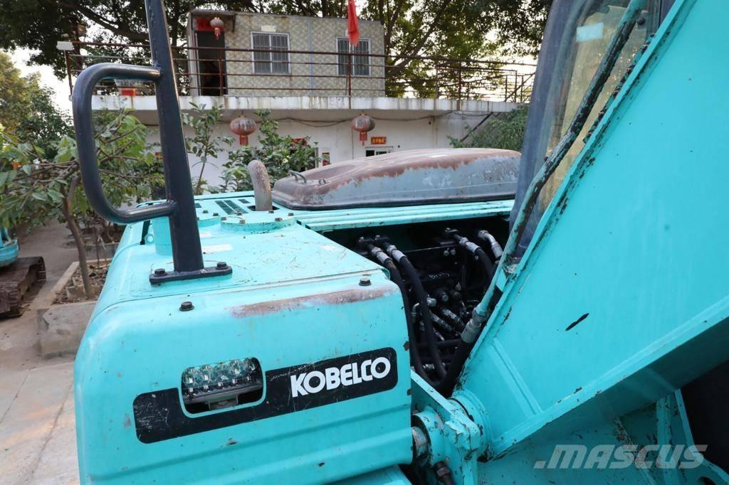 Kobelco SK 130 Vikšriniai ekskavatoriai