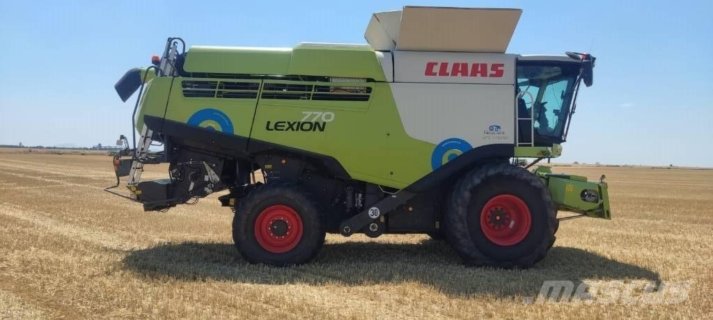 CLAAS Lexion 770 Derliaus nuėmimo kombainai