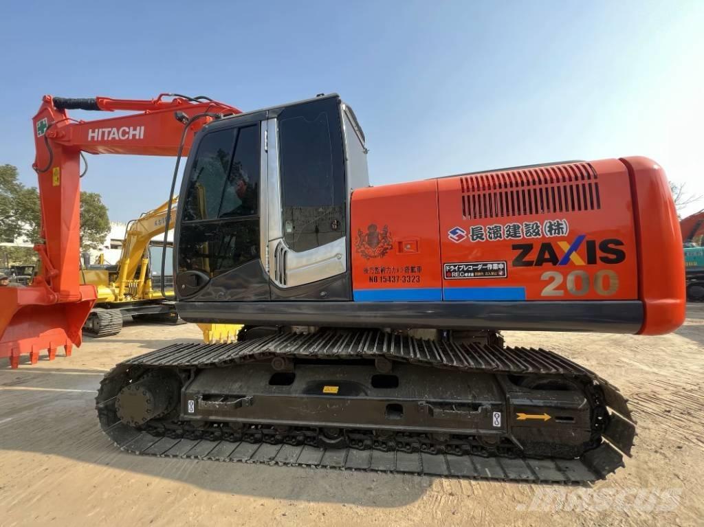 Hitachi ZX 200-3 G Vikšriniai ekskavatoriai