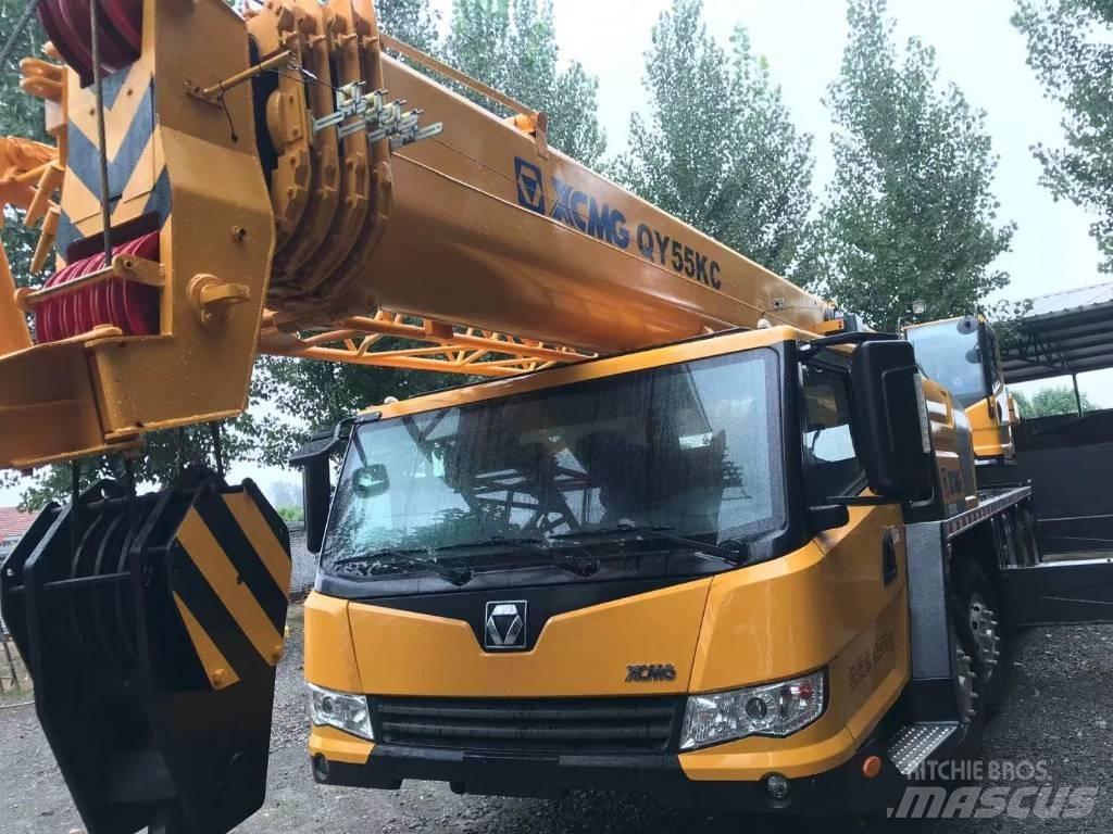 XCMG QY50KC Visureigiai kranai