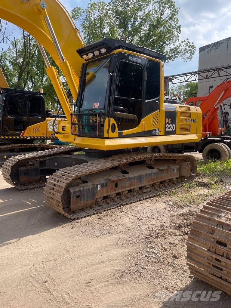 Komatsu pc220-8 Vikšriniai ekskavatoriai