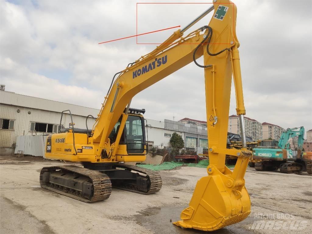 Komatsu PC 200-8 Vidutinės galios ekskavatoriai 7-12 t
