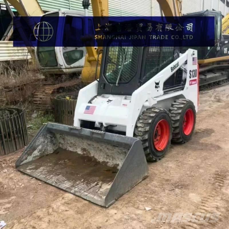 Bobcat S 130 Krautuvai su šoniniu pasukimu