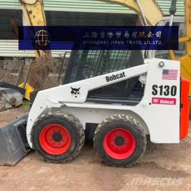 Bobcat S 130 Krautuvai su šoniniu pasukimu