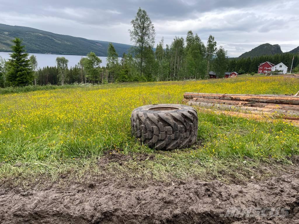 Ponsse BISON AF 8W Naudoti miškovežiai (Forvarderiai)