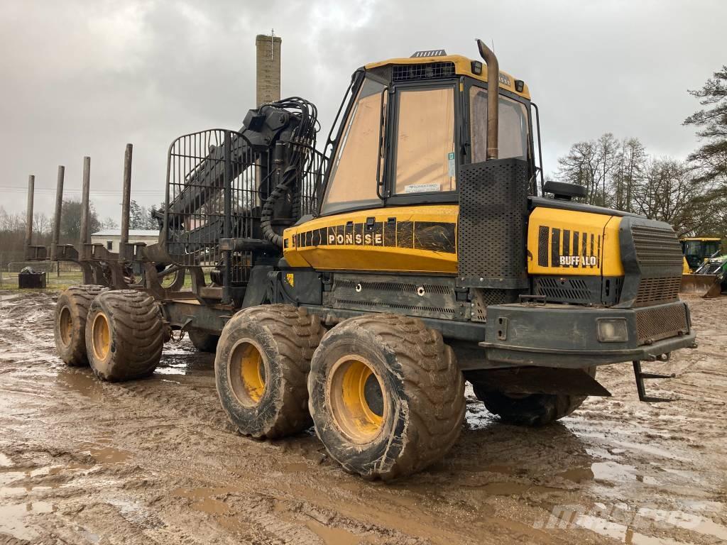 Ponsse Buffalo Naudoti miškovežiai (Forvarderiai)