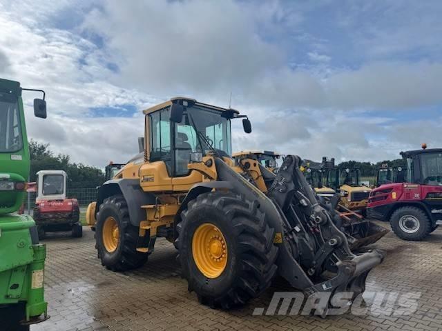 Volvo L 70 H Naudoti ratiniai krautuvai