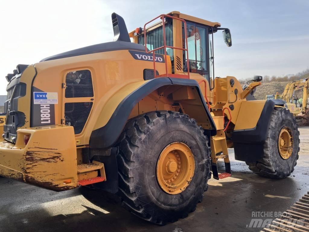 Volvo L 180 H Naudoti ratiniai krautuvai