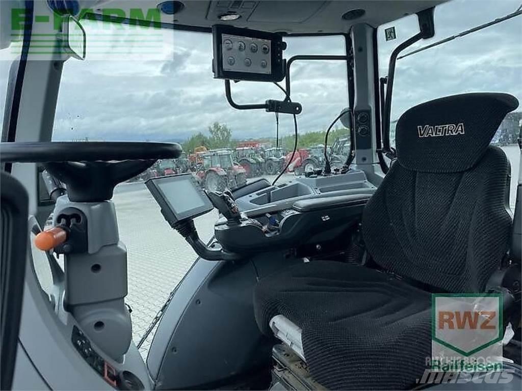 Valtra t234d Traktoriai