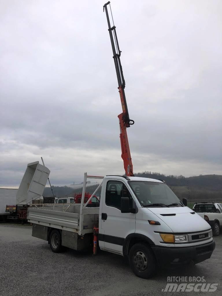 Iveco Daily 35-130 Sunkvežimiai su dengtu kėbulu
