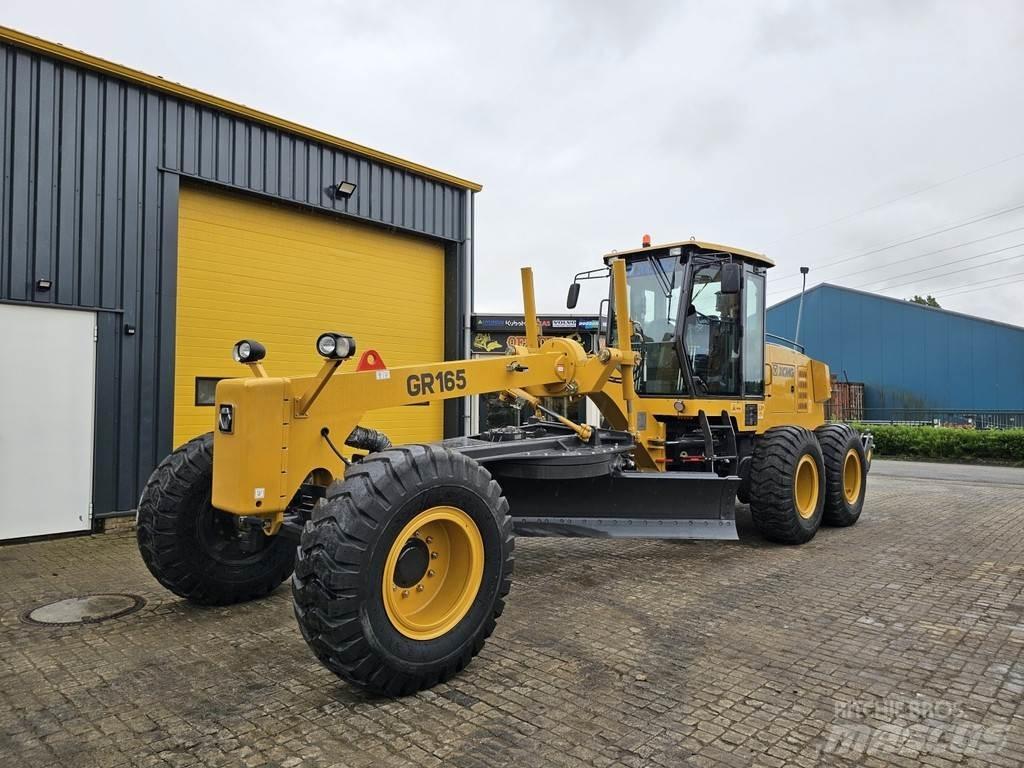 XCMG GR165 Greideriai