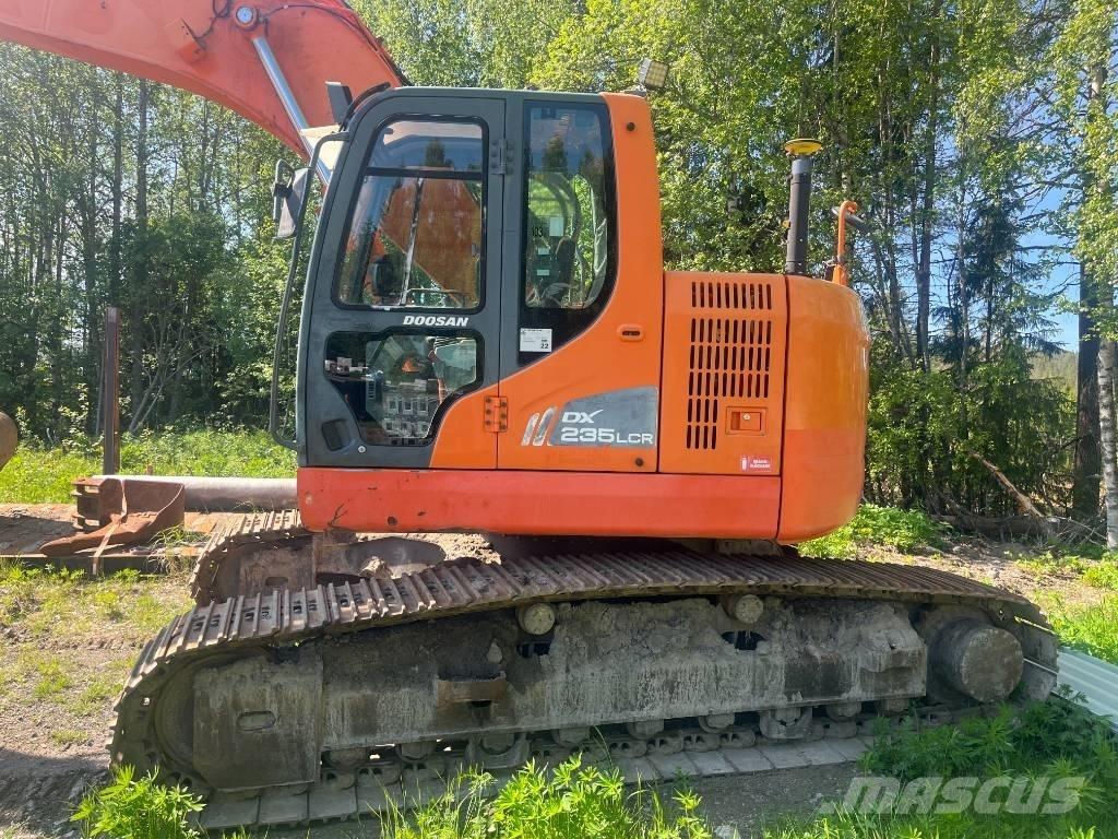 Doosan 235 LCR Vikšriniai ekskavatoriai