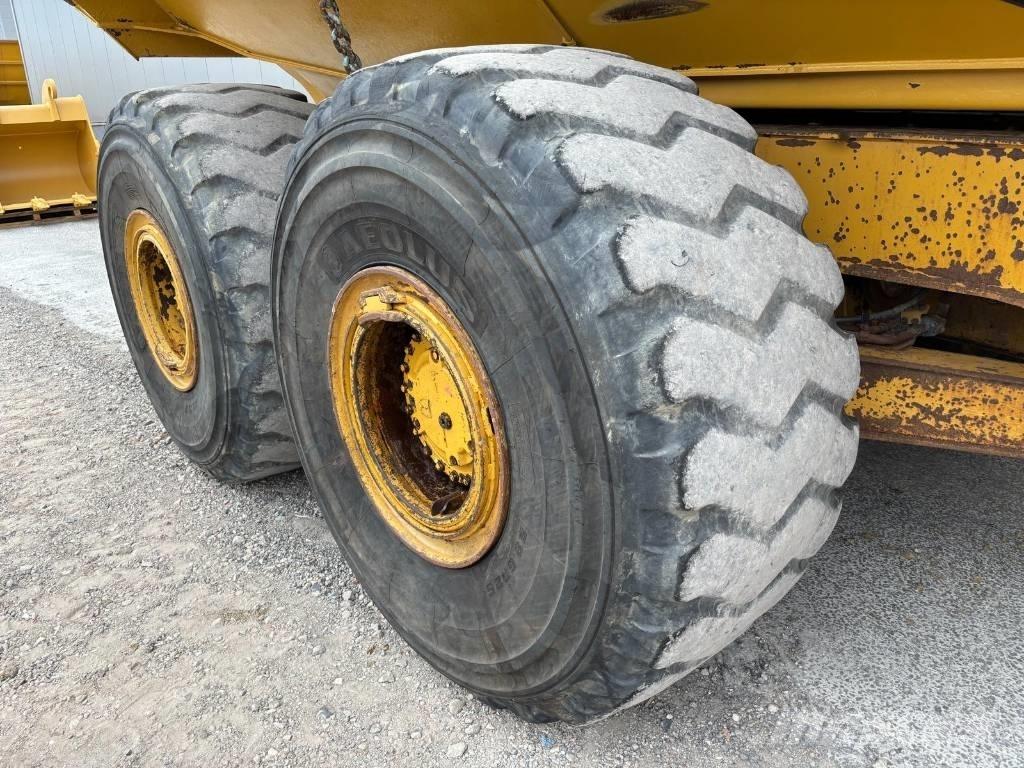 CAT 745 C Karjeriniai savivarčiai