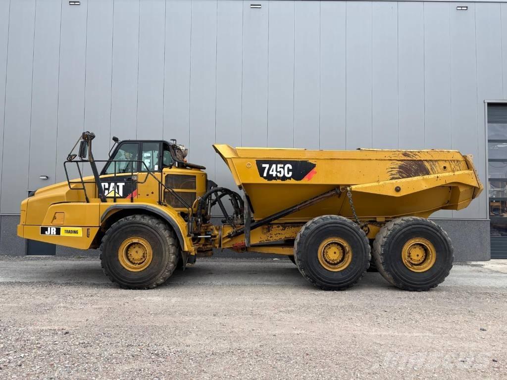 CAT 745 C Karjeriniai savivarčiai