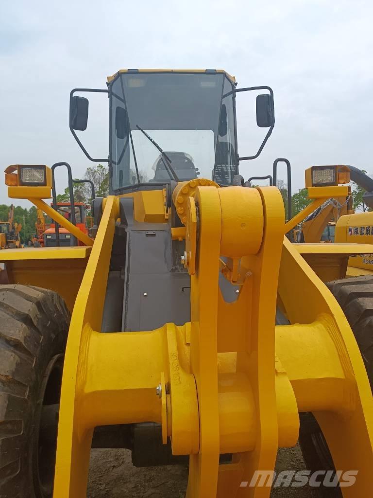 Komatsu WA 380 Naudoti ratiniai krautuvai