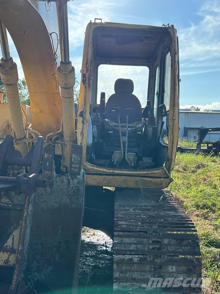 John Deere 120 Vikšriniai ekskavatoriai