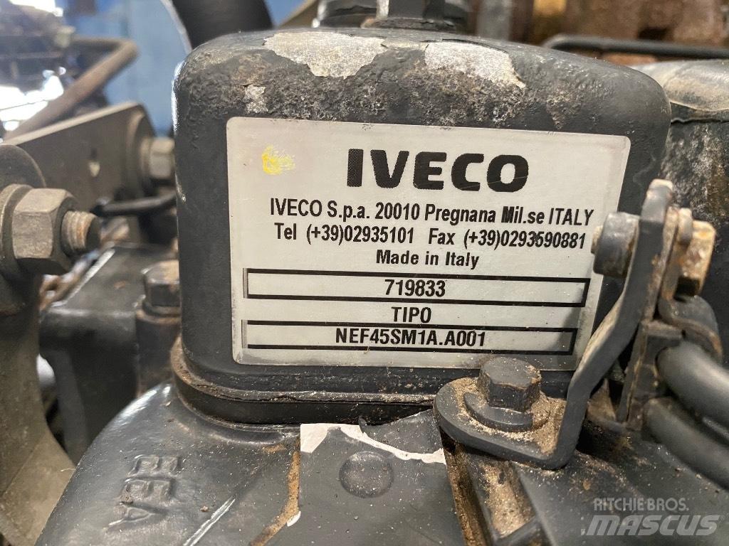Iveco 60 kVA Dyzeliniai generatoriai