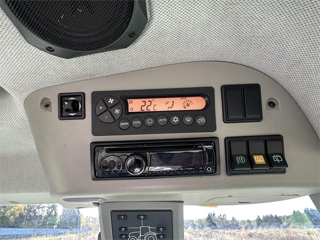 CLAAS Axion 840 Traktoriai