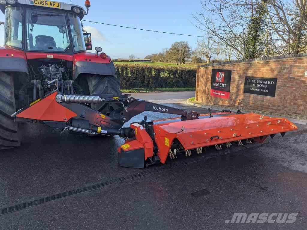 Kubota DMC 6028 N Formuojančios žoliapjovės