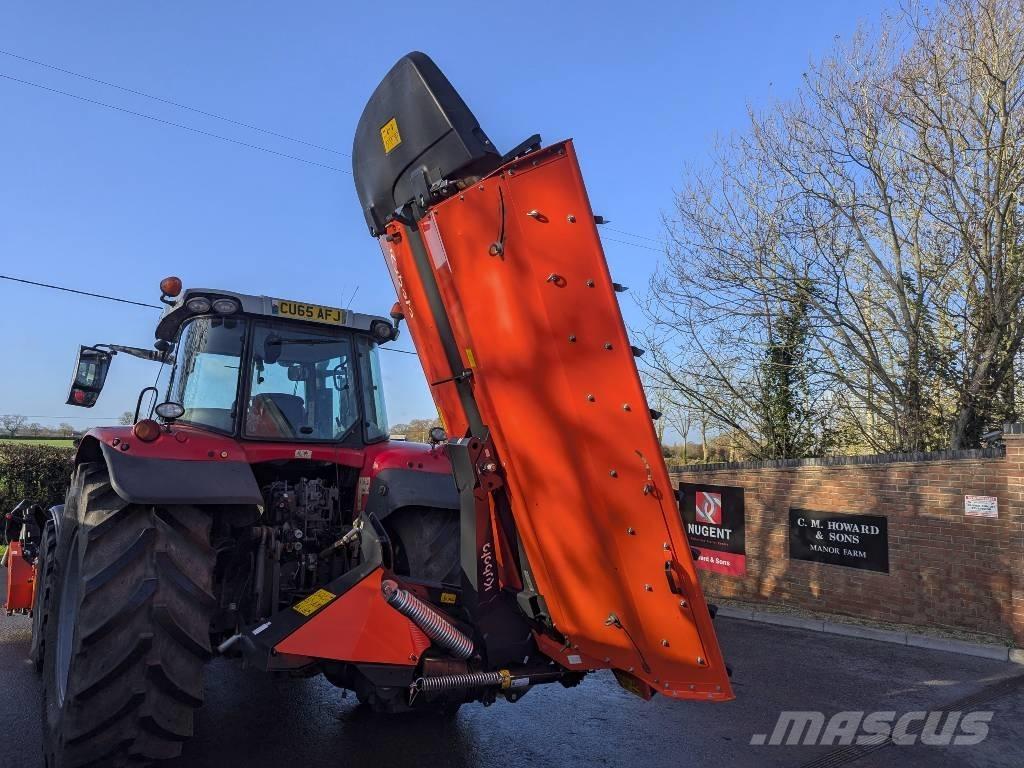 Kubota DMC 6028 N Formuojančios žoliapjovės