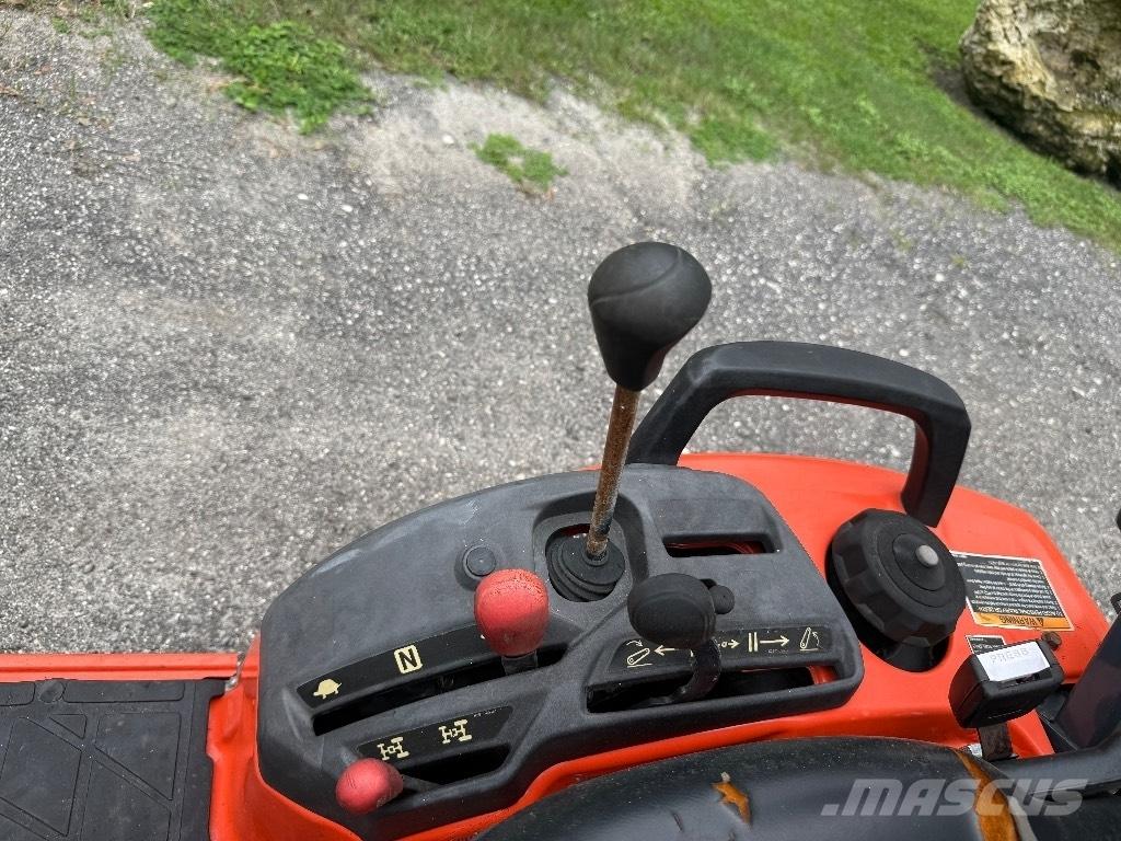 Kubota BX2380 Traktoriai