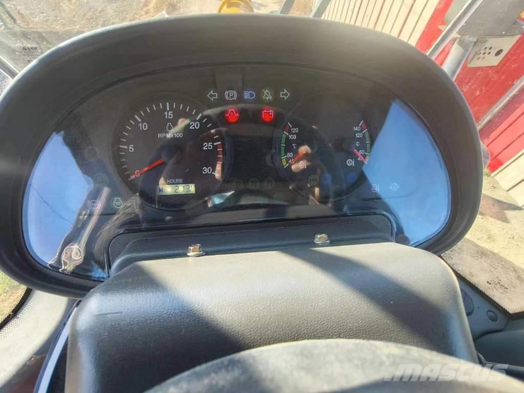 Komatsu WA 320-5 Naudoti ratiniai krautuvai