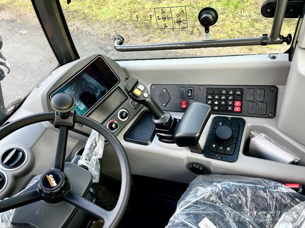 CASE 321 F Naudoti ratiniai krautuvai