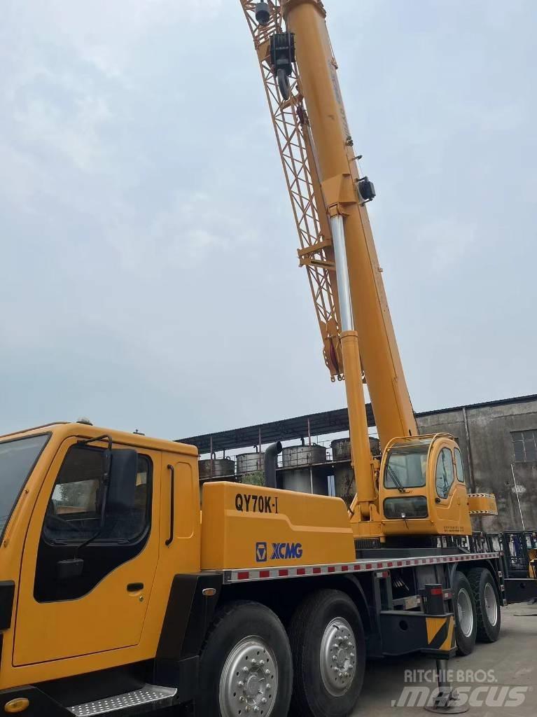 XCMG QY 70 K Neapdoroto reljefo kranai