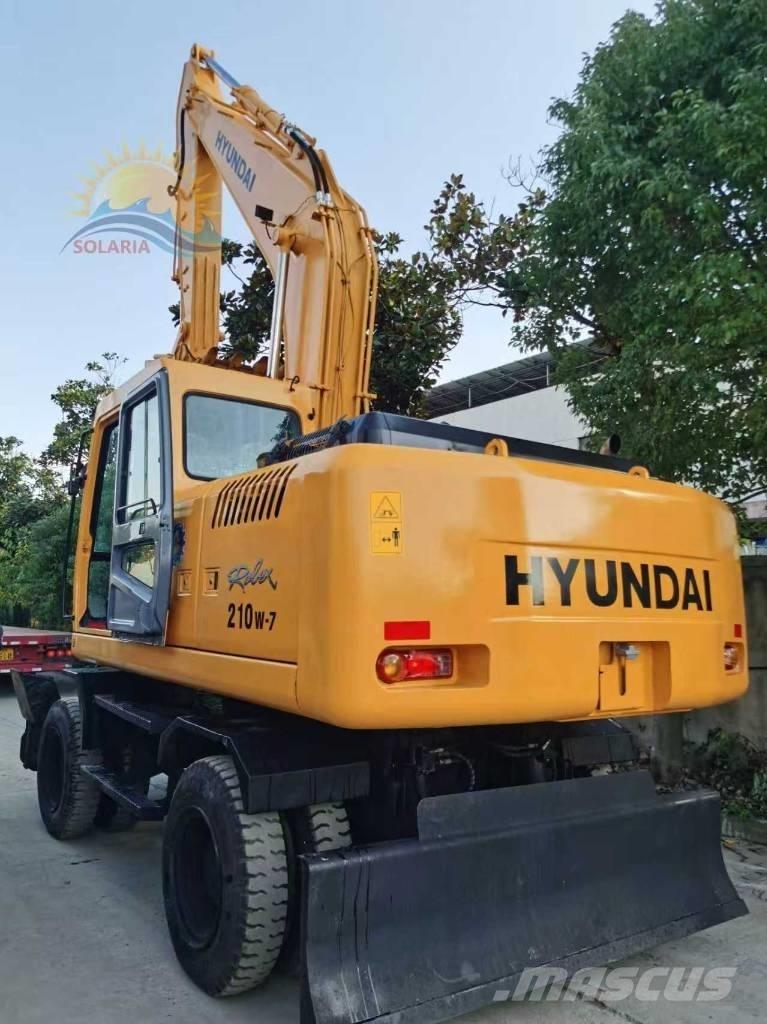 Hyundai R210w-7 Ratiniai ekskavatoriai