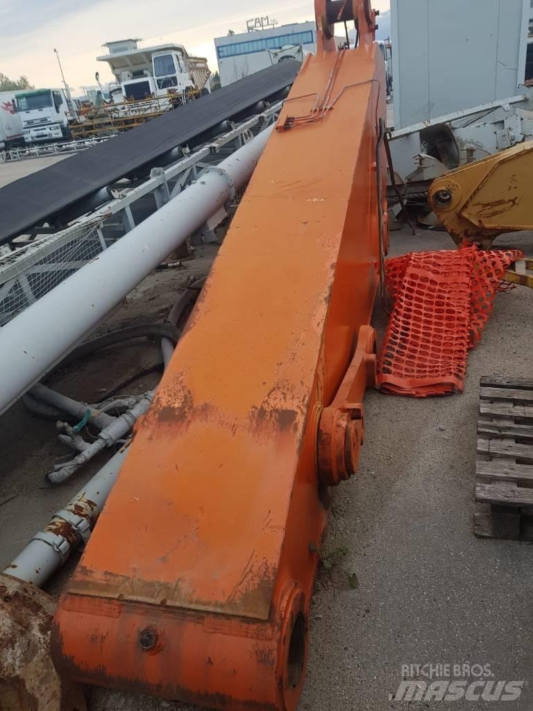 Hitachi EX700 Sijos ir savivarčiai