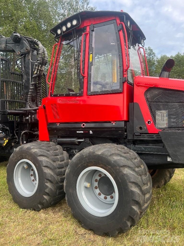 Komatsu 835 Naudoti miškovežiai (Forvarderiai)
