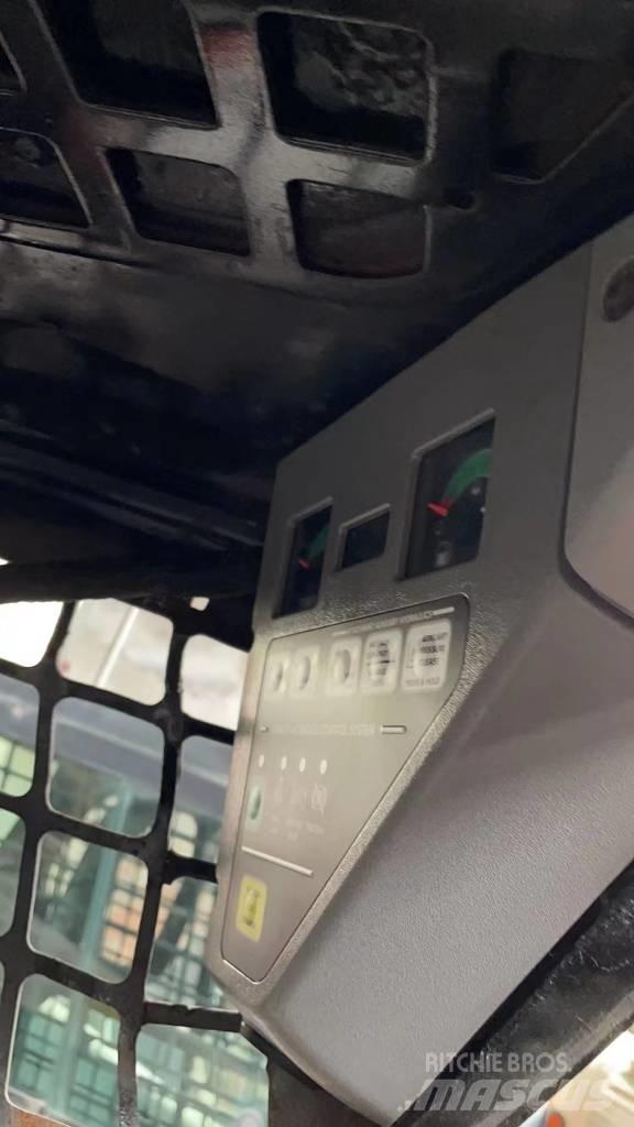 Bobcat S 160 Krautuvai su šoniniu pasukimu
